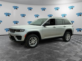 New 2025 Jeep Grand Cherokee Laredo X w/ Luxury Tech Group I image 1