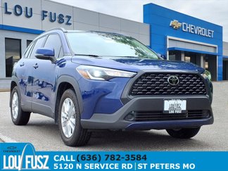 Used 2023 Toyota Corolla Cross LE image 1