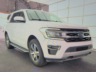 Used 2023 Ford Expedition XLT image 1