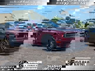 Used 2023 Dodge Challenger R/T w/ Plus Package image 1