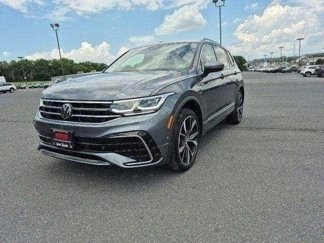 Used 2024 Volkswagen Tiguan SEL R-Line image 1