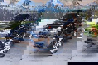 Used 2021 Toyota RAV4 XLE image 1
