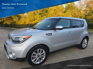 Used 2018 Kia Soul + image 1
