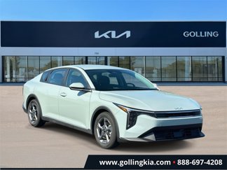 Certified 2025 Kia K4 LXS image 1