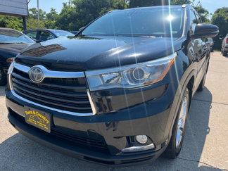 Used 2015 Toyota Highlander Limited image 1