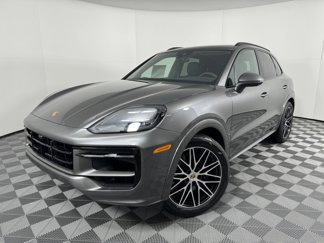 Certified 2025 Porsche Cayenne image 1