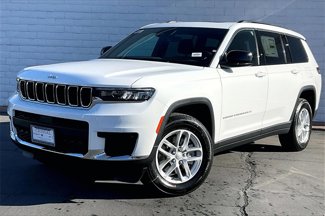 New 2025 Jeep Grand Cherokee L Laredo w/ Luxury Tech Group I image 1