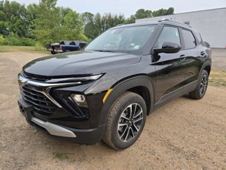 Used 2025 Chevrolet TrailBlazer LT image 1