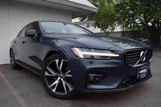 Used 2022 Volvo S60 B5 R-Design w/ Advanced Package image 1