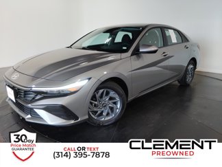 Used 2024 Hyundai Elantra SEL image 1
