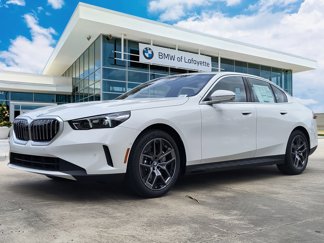 New 2026 BMW 530i w/ Premium Package image 1