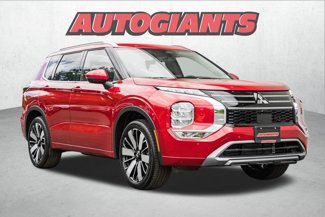 New 2025 Mitsubishi Outlander SEL image 1