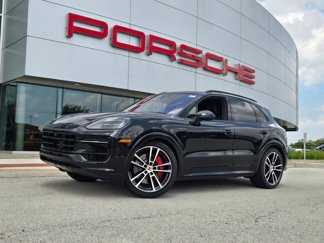New 2025 Porsche Cayenne GTS image 1