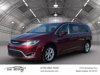 Used 2017 Chrysler Pacifica Touring Plus w/ Tire & Wheel Group image 1