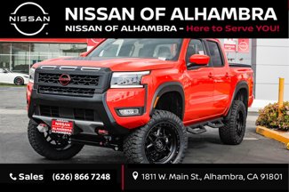 New 2025 Nissan Frontier PRO-4X w/ Black Accent Package image 1