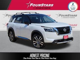 New 2025 Nissan Pathfinder Platinum image 1