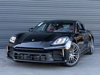 Used 2025 Porsche Panamera image 1