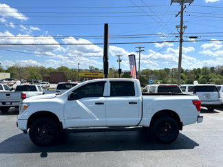 Used 2017 Nissan Titan S image 1