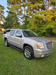 Used 2007 GMC Yukon XL Denali image 1