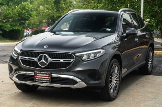 Used 2024 Mercedes-Benz GLC 300 4MATIC image 1