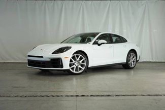 New 2025 Porsche Panamera 4 image 1