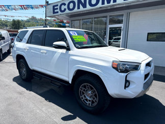 Used 2018 Toyota 4Runner TRD Off-Road image 1