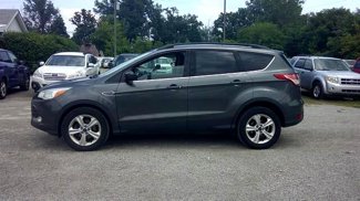 Used 2015 Ford Escape SE w/ Equipment Group 201A image 1
