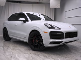 Used 2023 Porsche Cayenne GTS image 1
