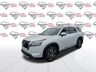 New 2025 Nissan Pathfinder Platinum image 1