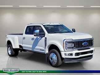 Used 2025 Ford F450 4x4 Crew Cab Super Duty image 1