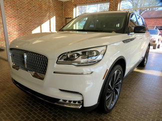 Used 2020 Lincoln Aviator Reserve w/ Equipment Group 202A image 1