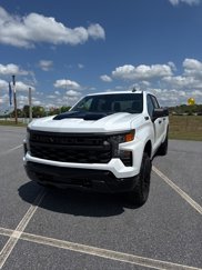 New 2025 Chevrolet Silverado 1500 Custom Trail Boss w/ Dark Appearance Package image 1