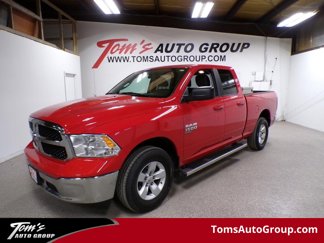 Used 2021 RAM 1500 Classic SLT image 1