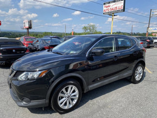 Used 2019 Nissan Rogue Sport S image 1