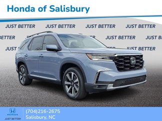 New 2025 Honda Pilot Touring image 1