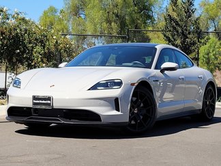 Used 2025 Porsche Taycan image 1