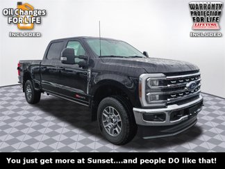 New 2025 Ford F350 4x4 Crew Cab Super Duty image 1