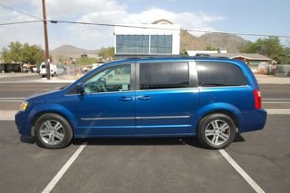 Used 2010 Dodge Grand Caravan SXT image 1
