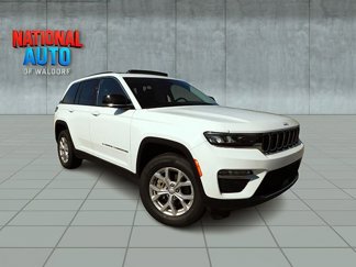 Used 2023 Jeep Grand Cherokee Limited image 1