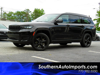 Used 2021 Jeep Grand Cherokee L Laredo image 1