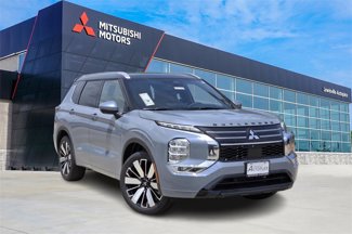 New 2025 Mitsubishi Outlander SEL image 1