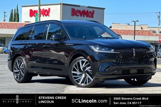 New 2025 Lincoln Aviator Black Label w/ Jet Appearance Package image 1
