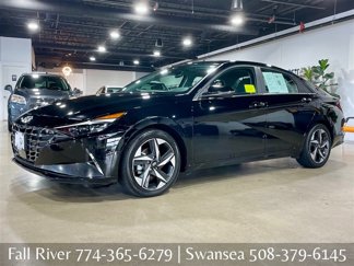 Used 2022 Hyundai Elantra Limited w/ Cargo Package image 1