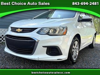 Used 2017 Chevrolet Sonic LT image 1