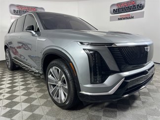 Used 2026 Cadillac Vistiq Luxury image 1