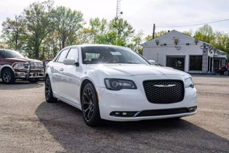 Used 2019 Chrysler 300 S image 1