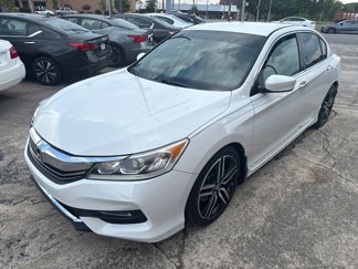 Used 2017 Honda Accord Sport Special Edition image 1