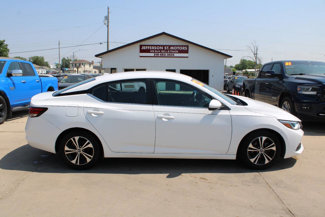 Used 2022 Nissan Sentra SV image 1