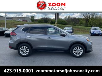 Used 2020 Nissan Rogue SV image 1