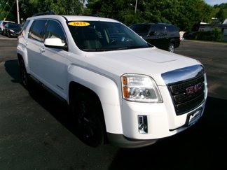Used 2015 GMC Terrain SLE w/ Convenience Package image 1